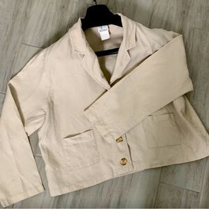 Cotton Linen Cropped Top Button Down / Blazer / Beige